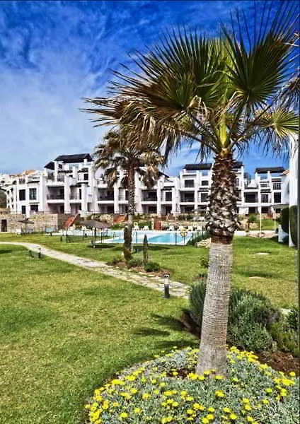 מלון דירות Albayt Beach