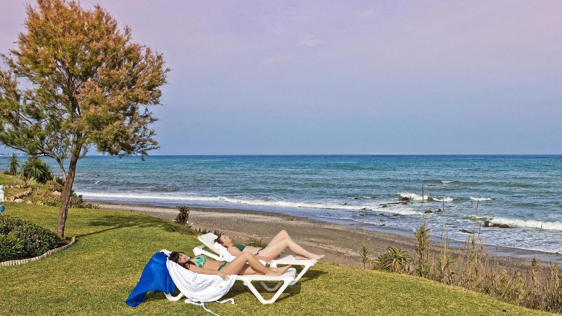 *** מלון דירות Albayt Beach ספרד